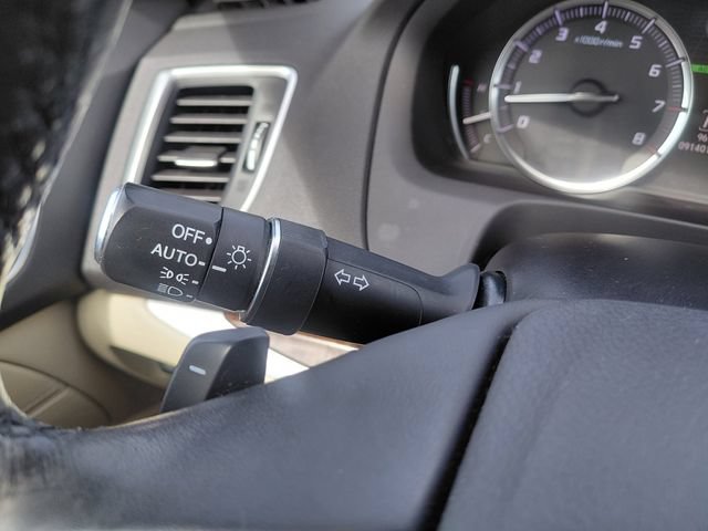 Used 2019 Acura TLX FWD image 32