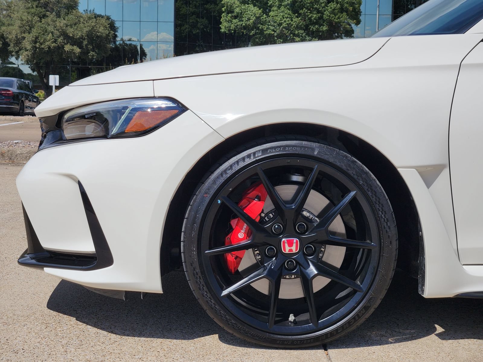 Used 2025 Honda Civic Type R image 8