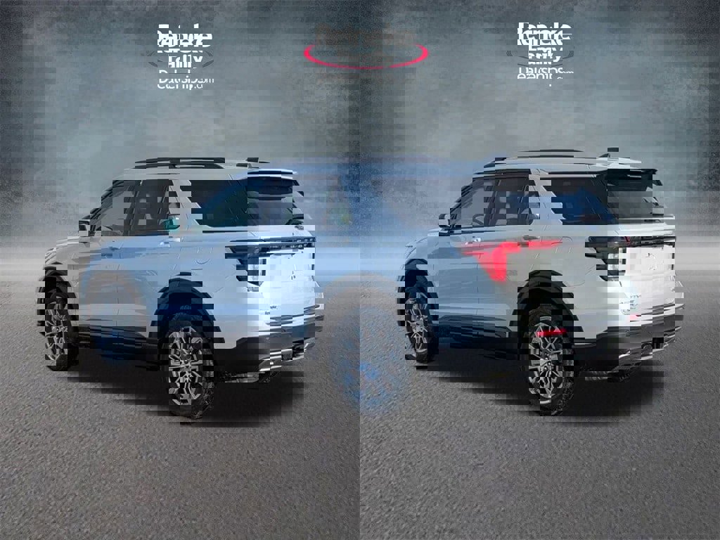 New 2026 Ford Explorer Active w/ Active Comfort Package image 8