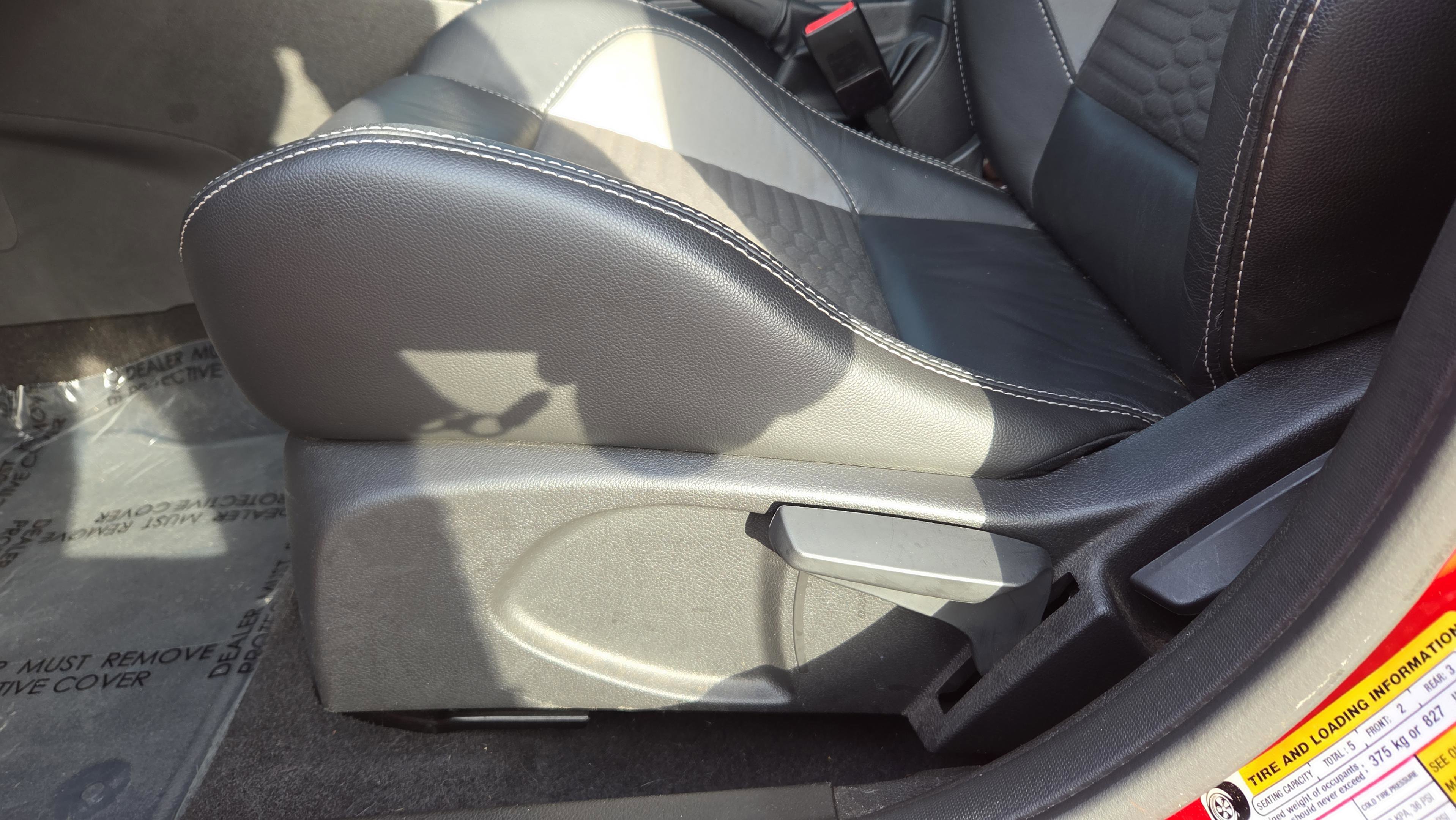 Used 2017 Ford Focus ST w/ Equipment Group 401A image 20