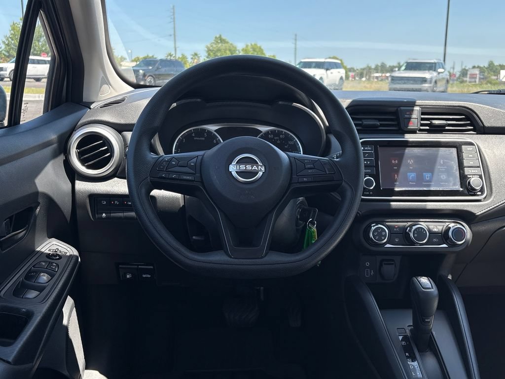 Used 2025 Nissan Versa S FWD image 8
