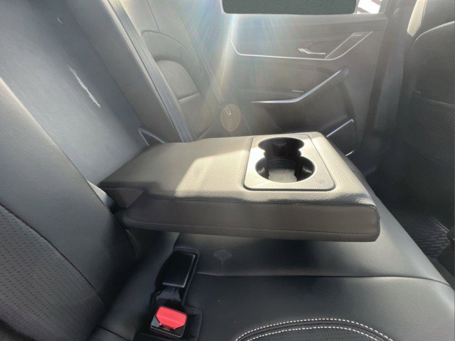 Used 2025 Jaguar F-PACE R-Dynamic S image 19