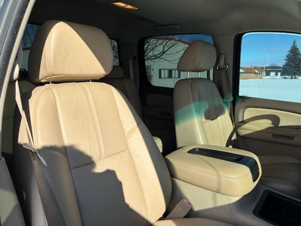 Used 2008 GMC Sierra 2500 SLT AWD/4WD image 22