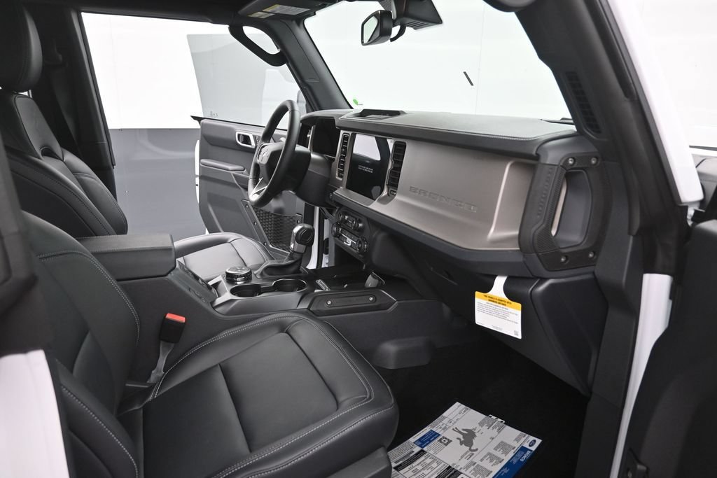 New 2026 Ford Bronco Outer Banks AWD/4WD image 27