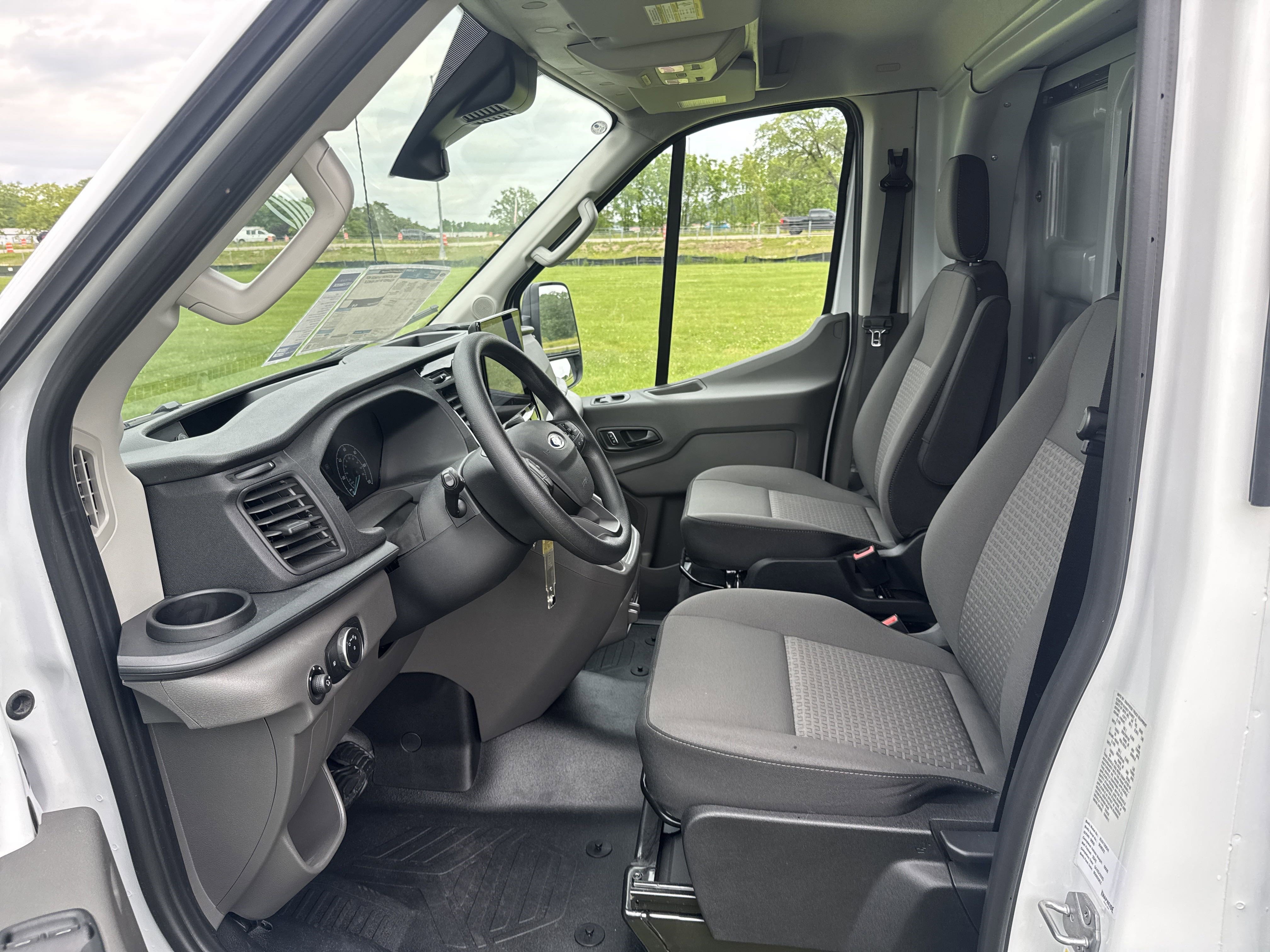 Used 2024 Ford Transit 350 DRW w/ Interior Upgrade Package image 11