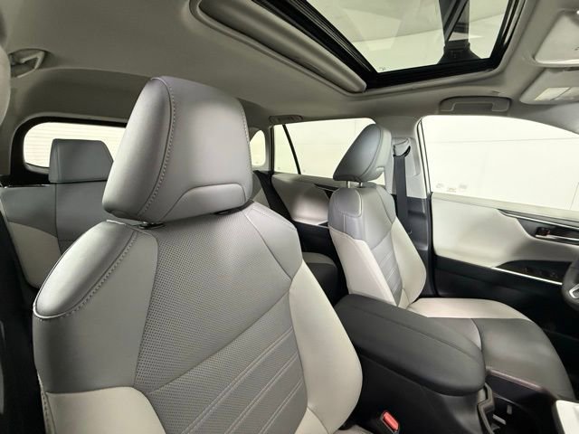 Used 2025 Toyota RAV4 Limited w/ Advanced Technology Package FWD image 35