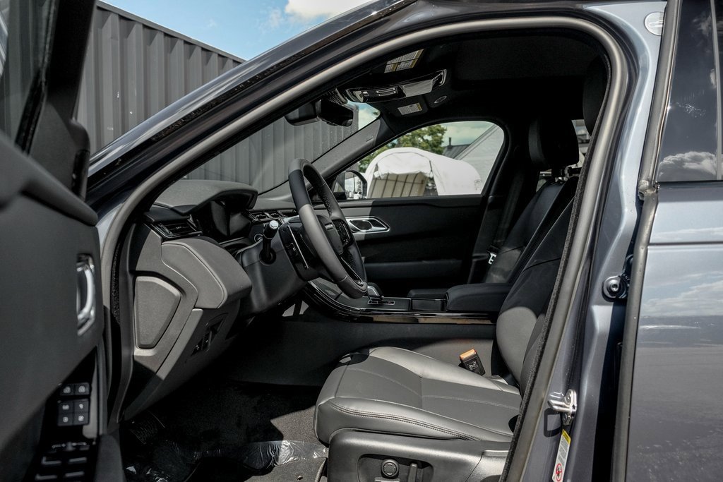 New 2026 Land Rover Range Rover Velar S image 10