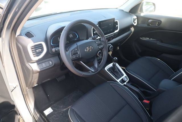 New 2026 Hyundai Venue SEL FWD image 10