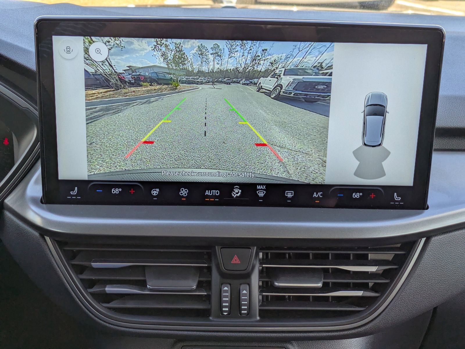 Certified 2025 Ford Escape SE FWD image 21