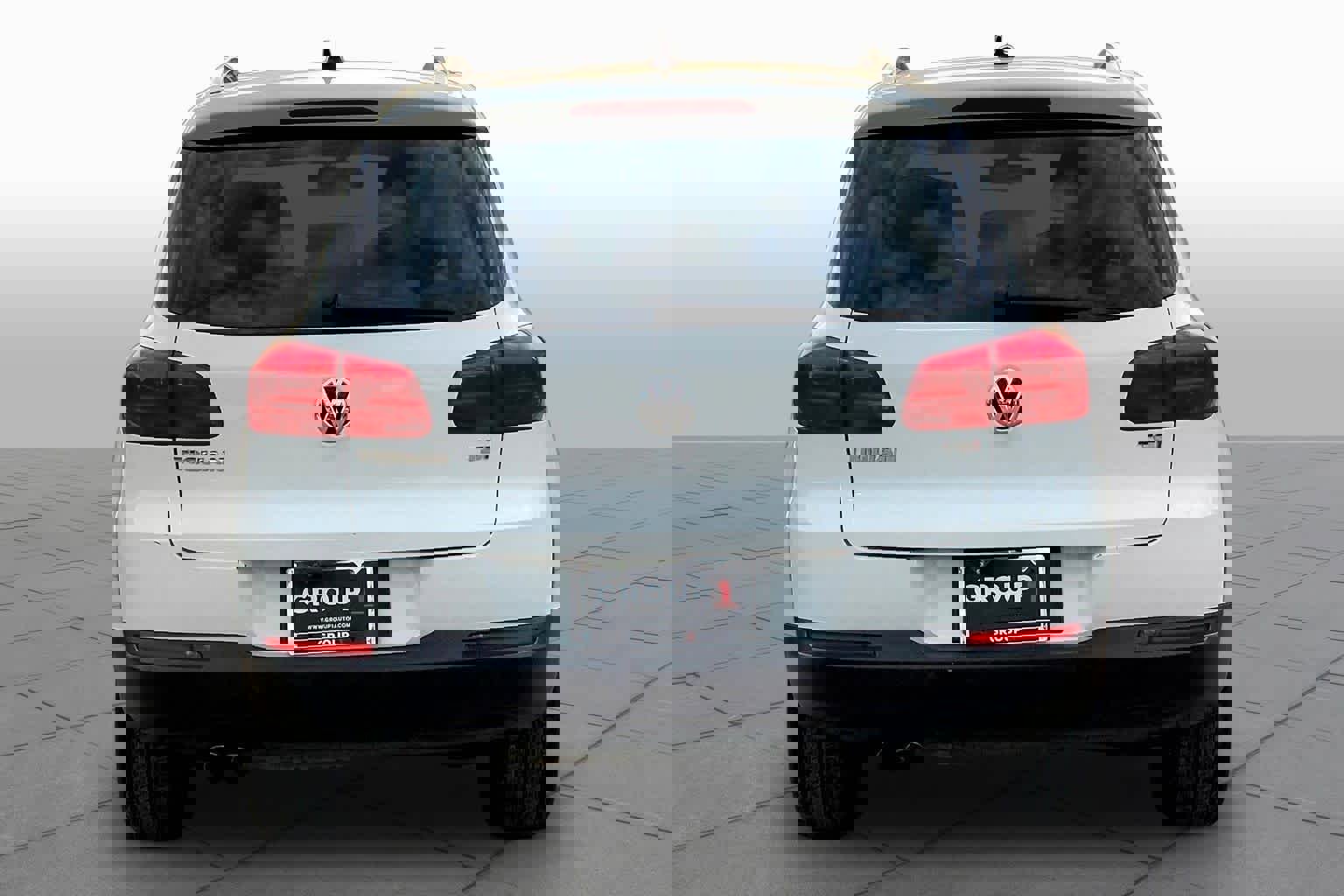 Used 2017 Volkswagen Tiguan Wolfsburg Edition image 3