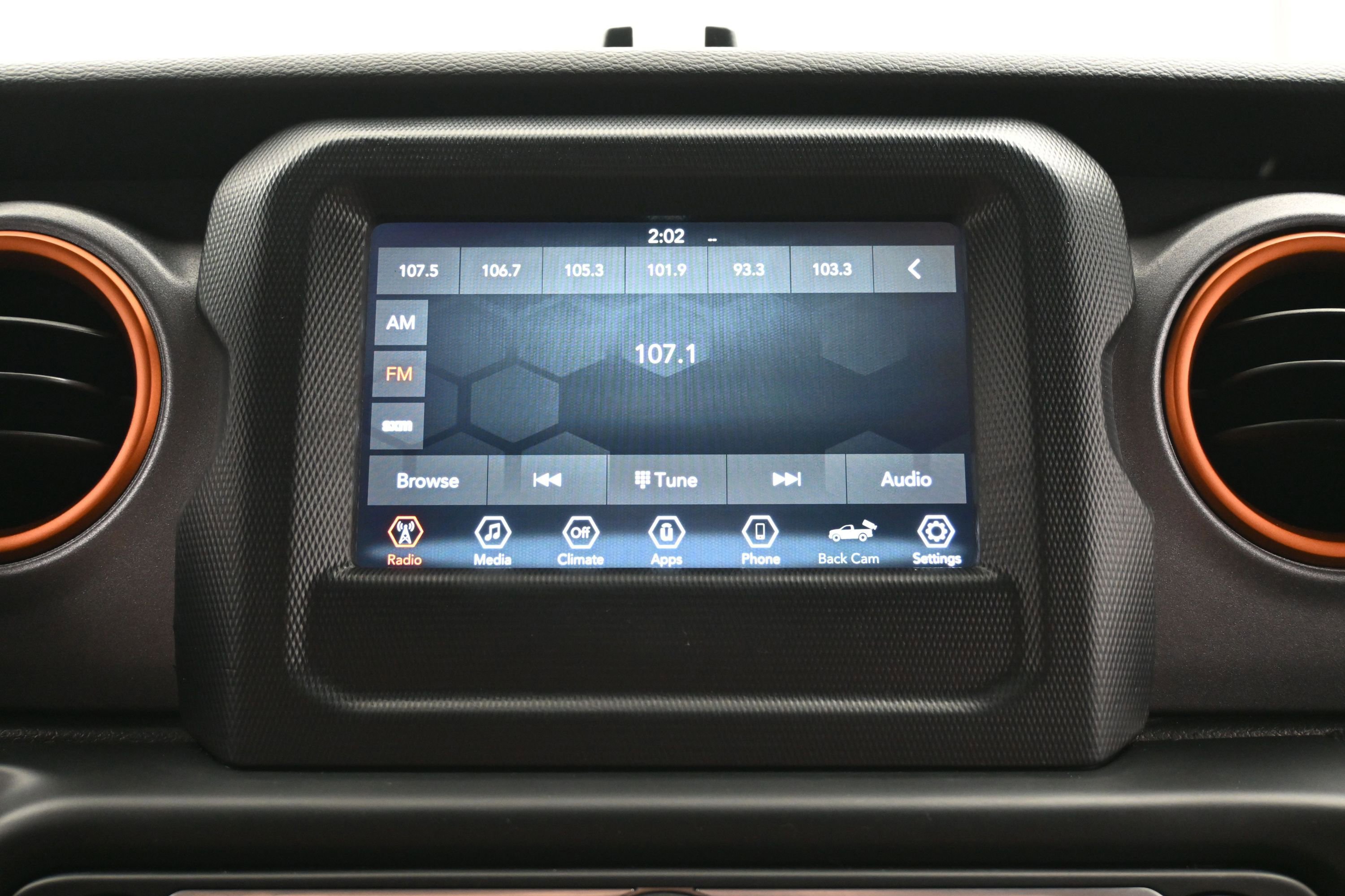 Used 2020 Jeep Gladiator Mojave w/ Trailer Tow Package AWD/4WD image 29