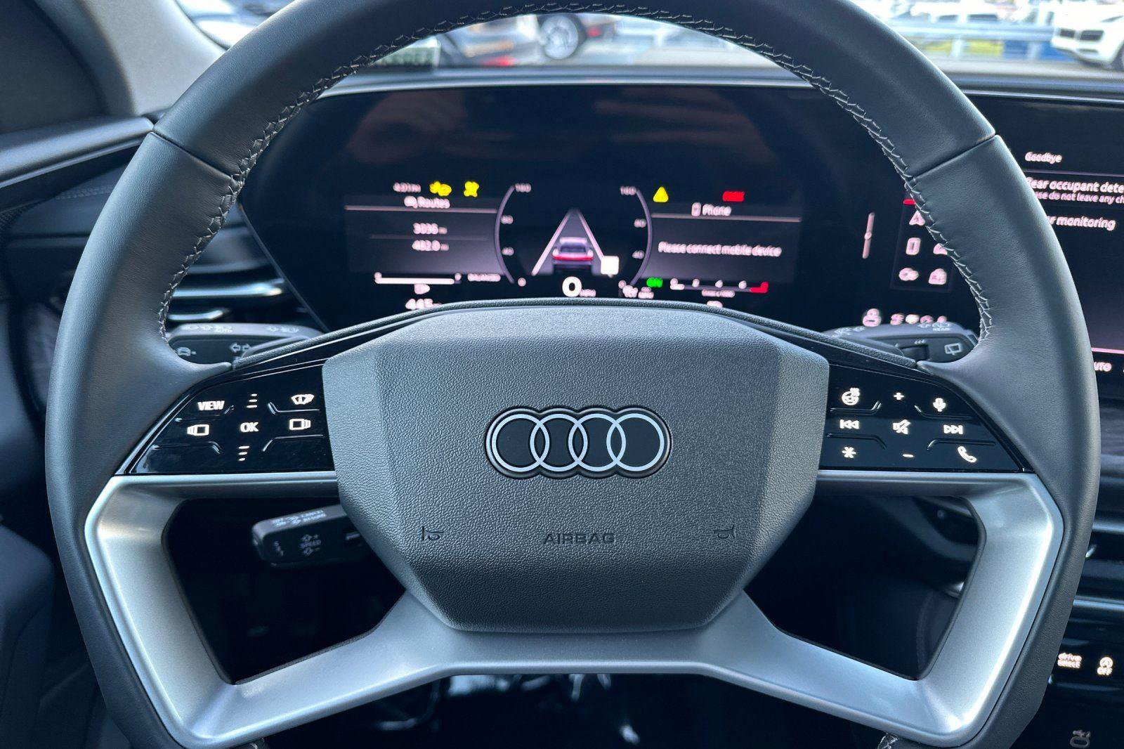 Used 2025 Audi Q5 Premium Plus w/ Premium Plus image 24