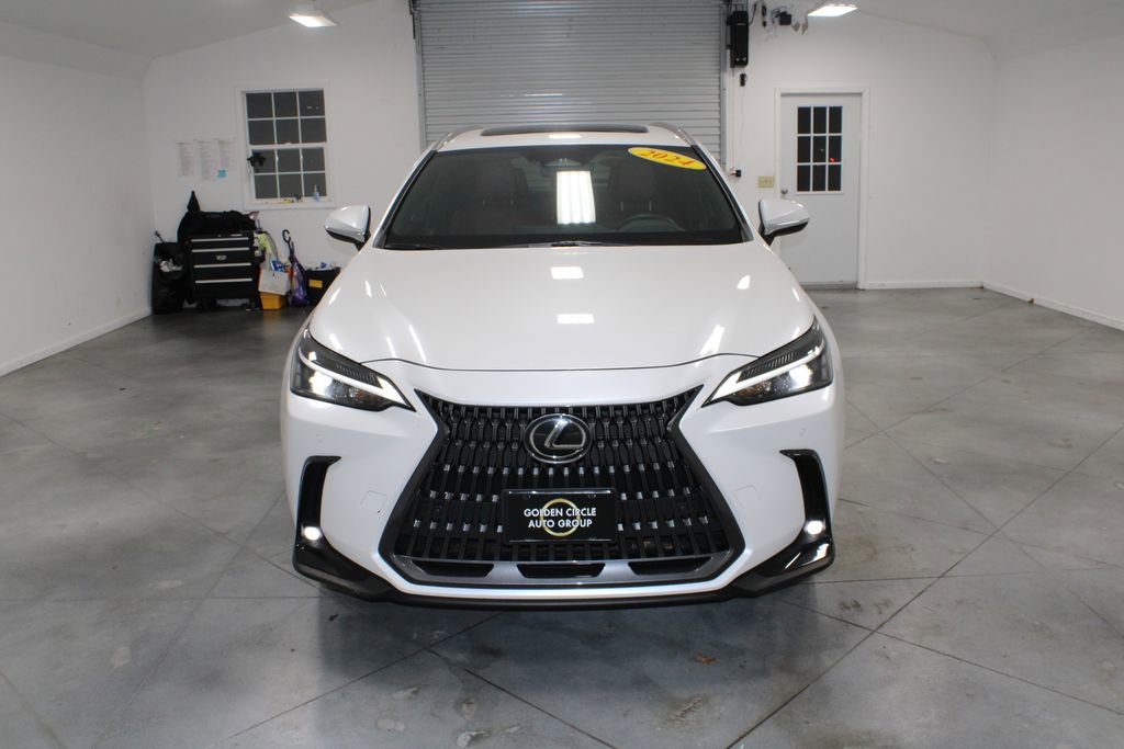 Used 2024 Lexus NX 350h AWD w/ Premium Package image 3
