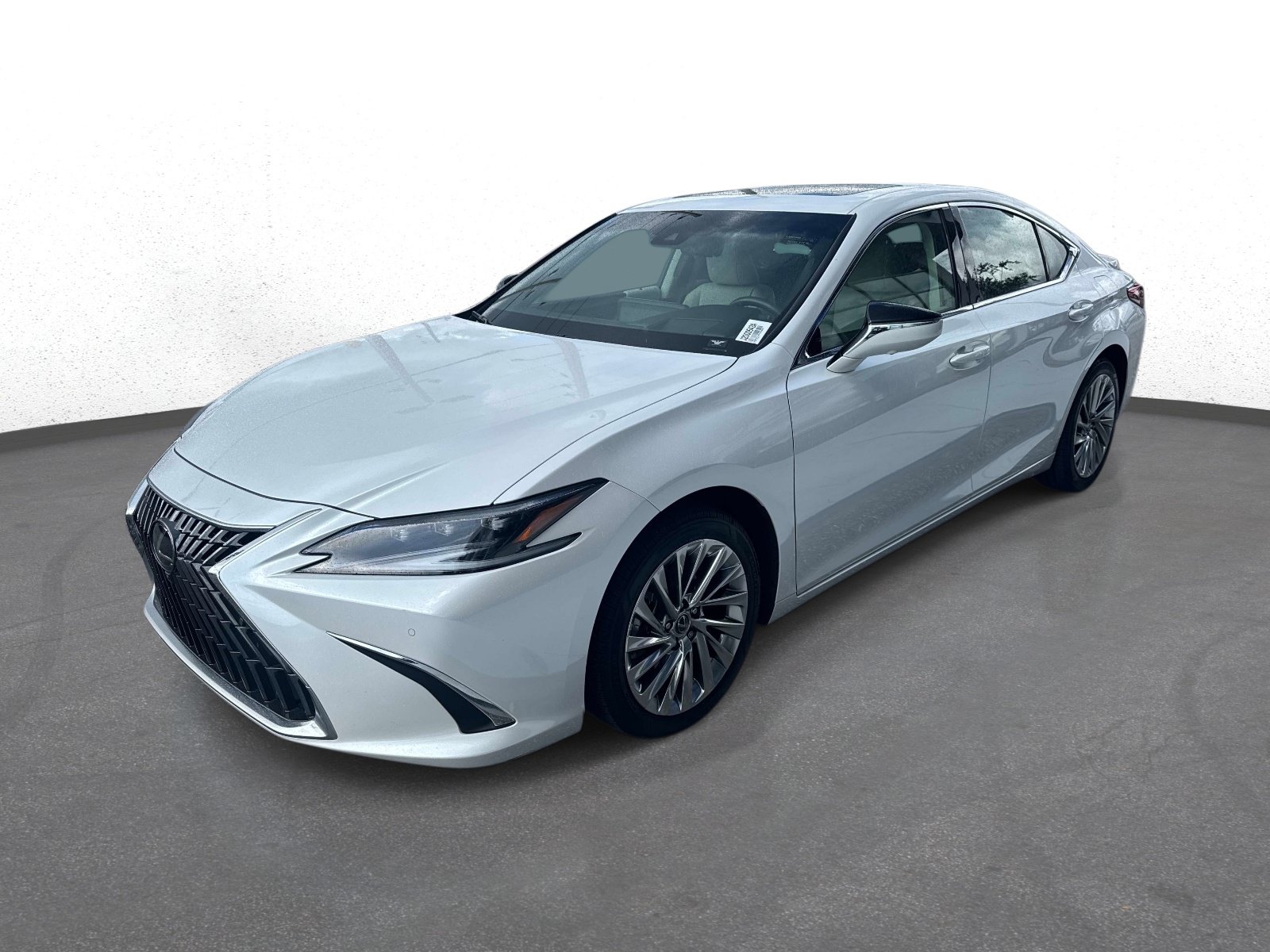 Certified 2023 Lexus ES 300h Ultra Luxury w/ Accessory Package (Z2) FWD image 7