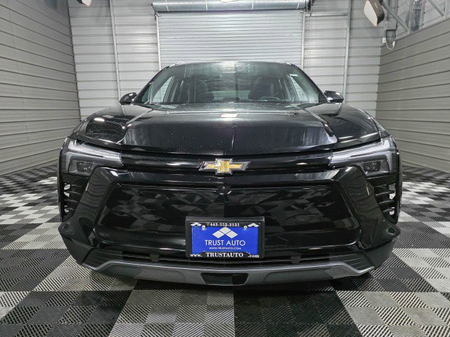 Used 2024 Chevrolet Blazer EV LT image 3