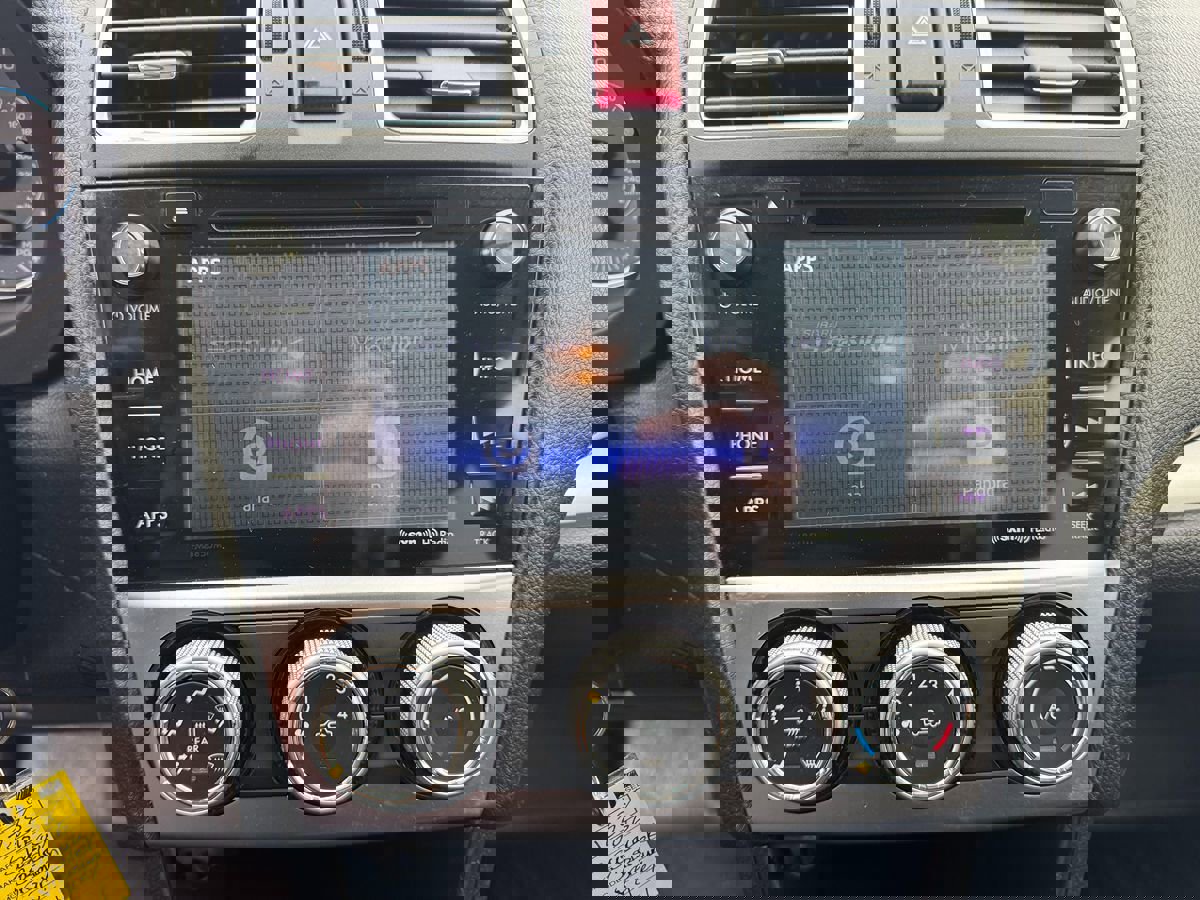 Used 2016 Subaru Crosstrek 2.0i Premium image 14