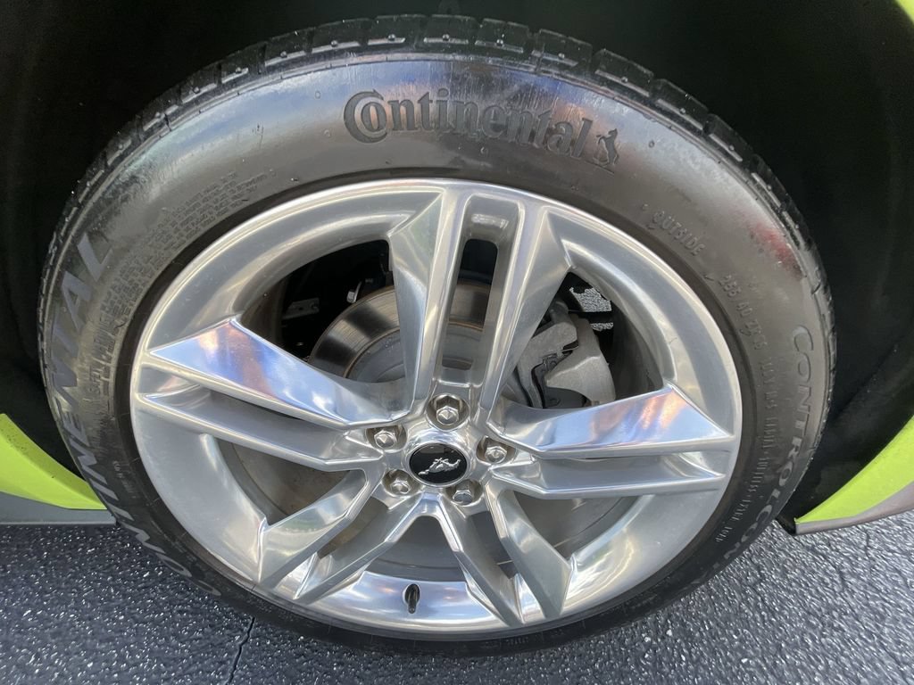 Used 2020 Ford Mustang Premium RWD image 32