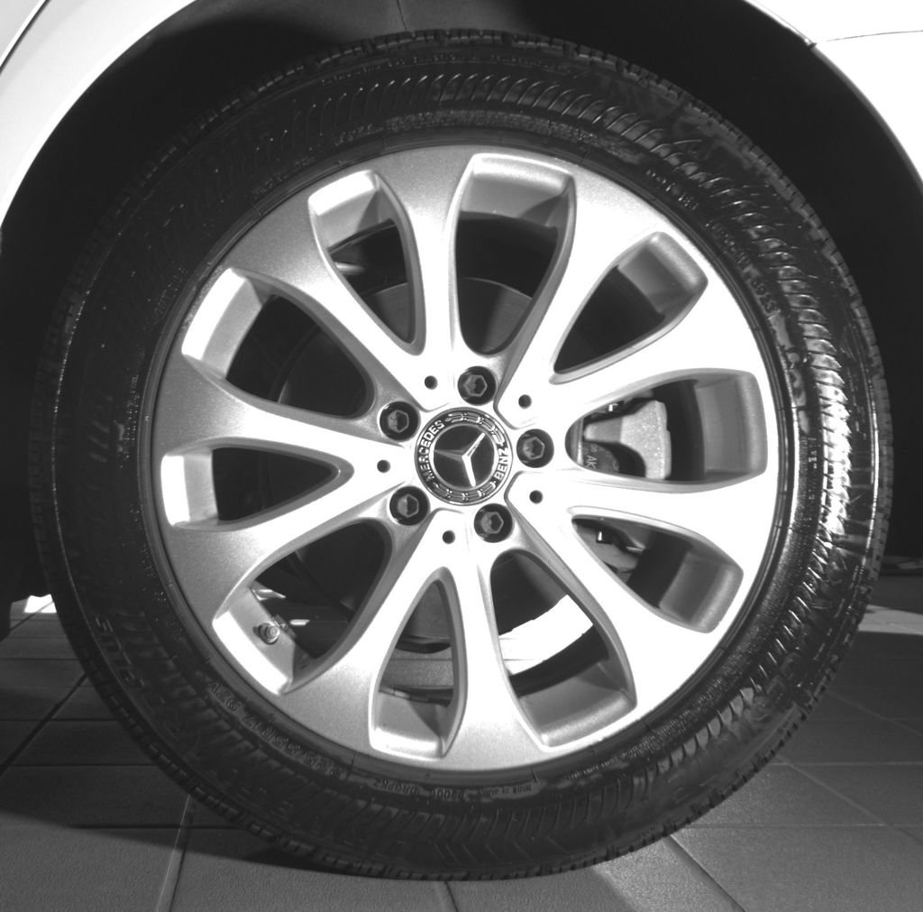 Used 2017 Mercedes-Benz E 300 4MATIC image 27