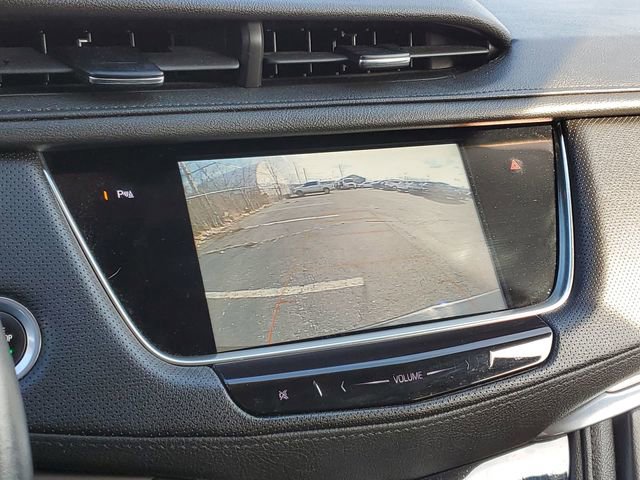 Certified 2018 Cadillac XT5 Luxury w/ LPO, Radiant Package image 15