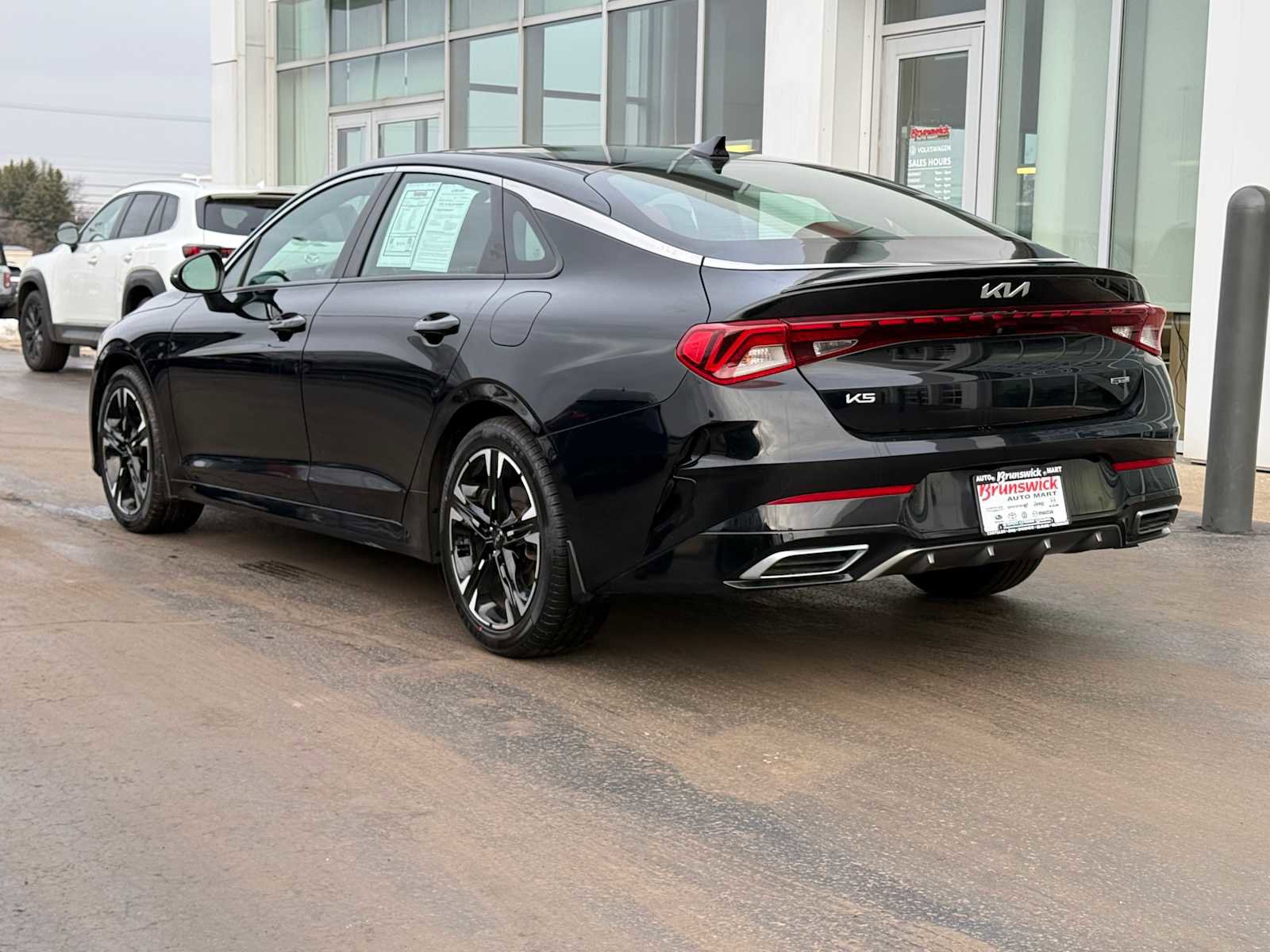 Used 2023 Kia K5 GT-Line w/ GT-Line Premium Package AWD/4WD image 6