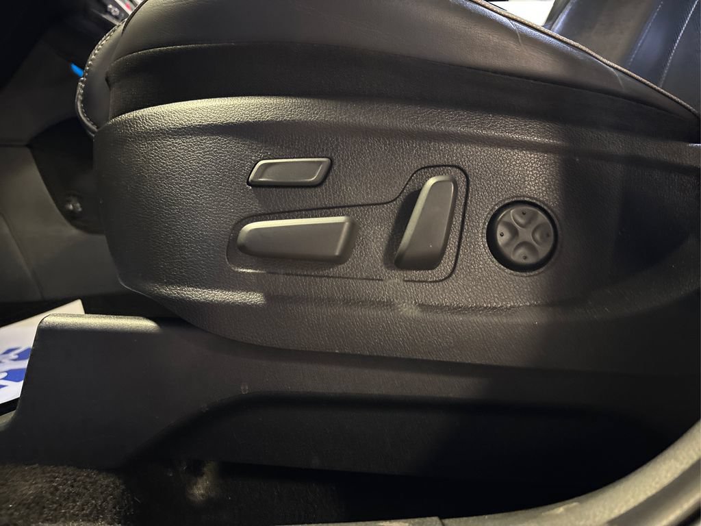 Used 2020 Hyundai Palisade Limited AWD/4WD image 30