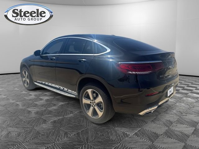 Used 2023 Mercedes-Benz GLC 300 4MATIC Coupe image 3