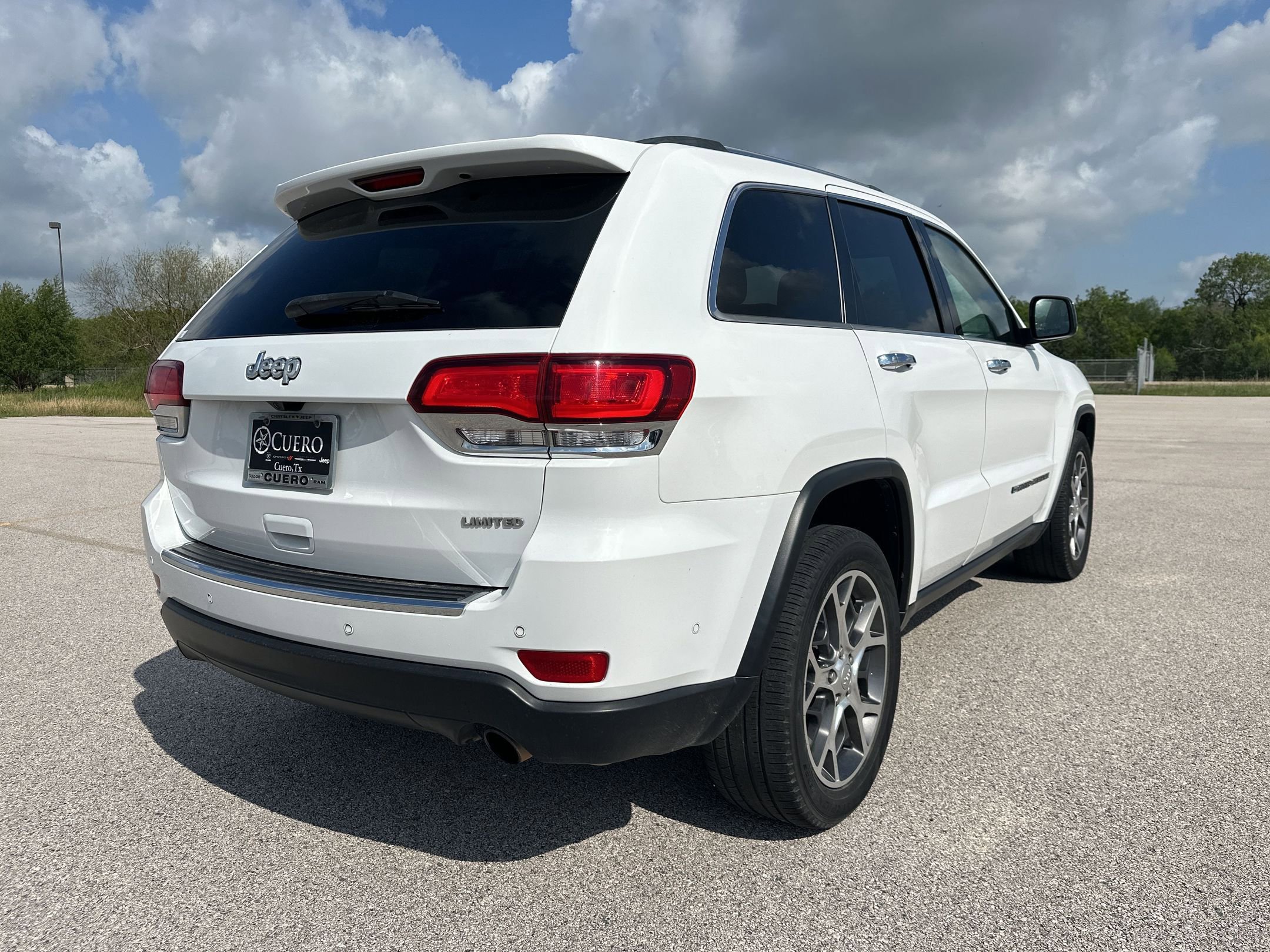 Used 2022 Jeep Grand Cherokee Limited w/ Tech Group RWD image 5