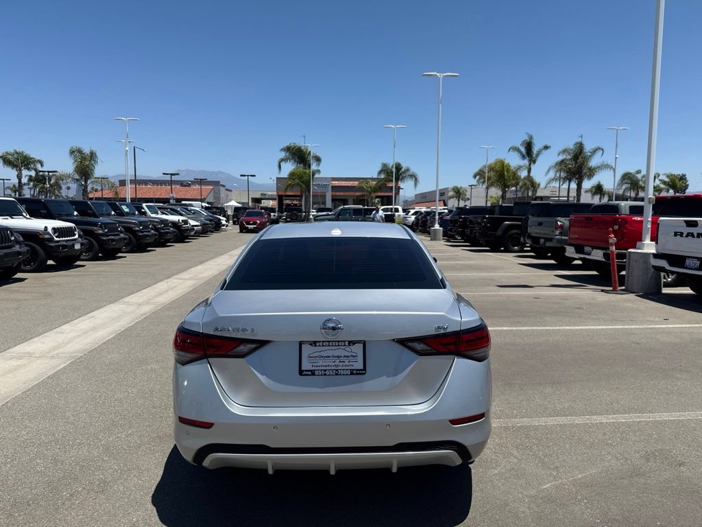 Used 2022 Nissan Sentra SV FWD image 7