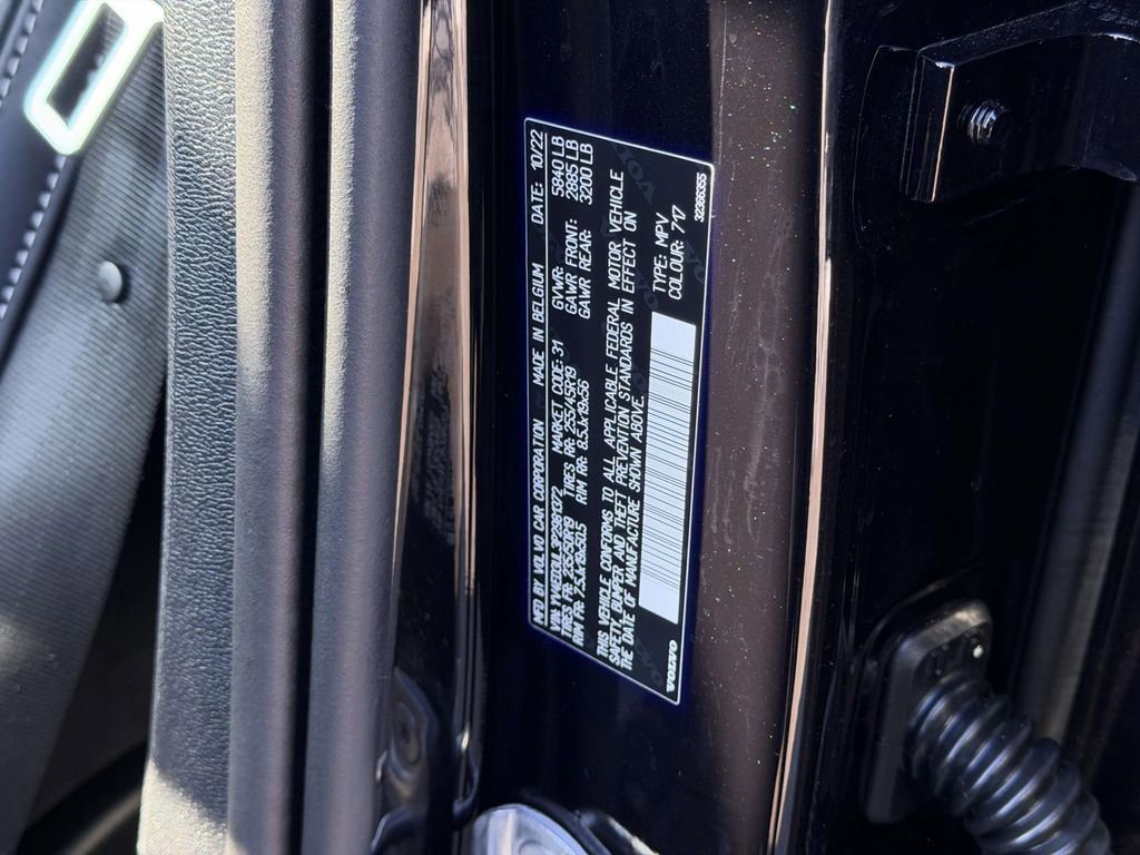 Used 2023 Volvo XC40 Recharge Plus image 25