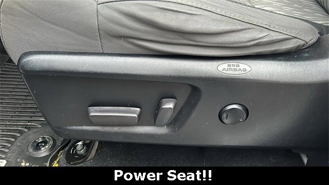 Used 2020 Toyota Tundra SR5 image 5