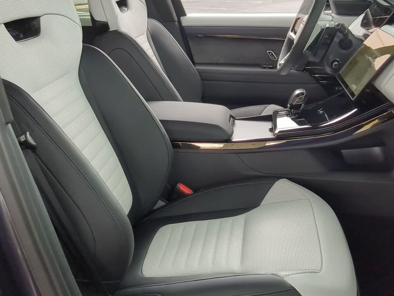 New 2026 Land Rover Range Rover Sport SV AWD/4WD image 23