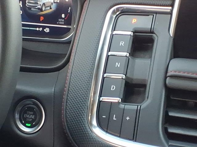 Used 2024 Chevrolet Tahoe RST w/ Luxury Package AWD/4WD image 18