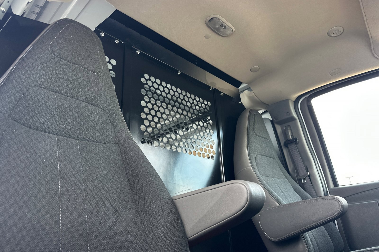 Used 2023 Chevrolet Express 2500 w/ Driver Convenience Package image 18