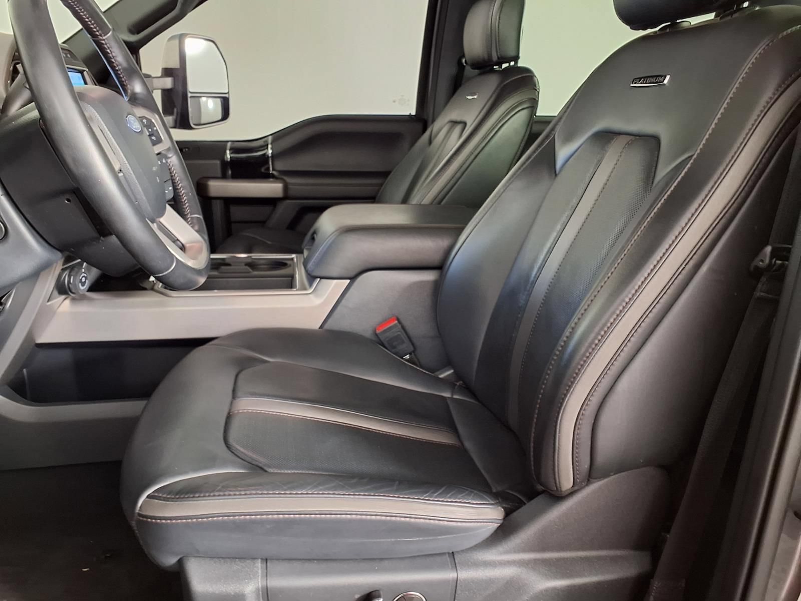 Used 2022 Ford F250 Platinum AWD/4WD image 22