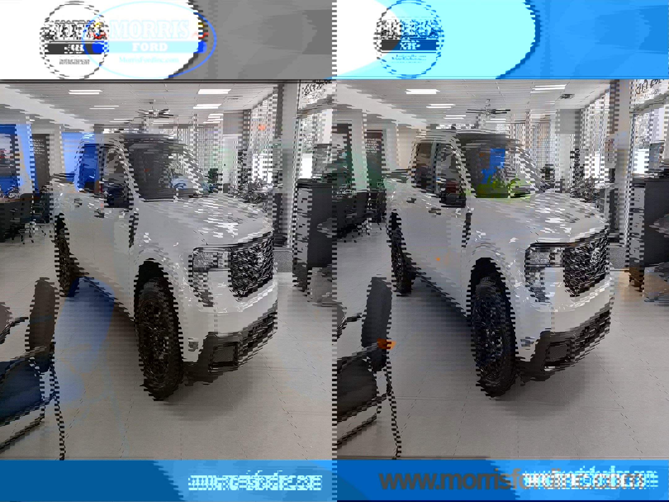 New 2025 Ford Maverick XLT w/ Black Appearance Package