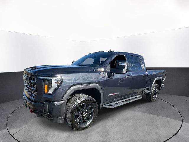 Used 2024 GMC Sierra 2500 AT4 w/ AT4 Preferred Package image 3