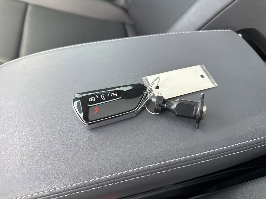 Certified 2023 Volkswagen ID.4 Pro S Plus image 30