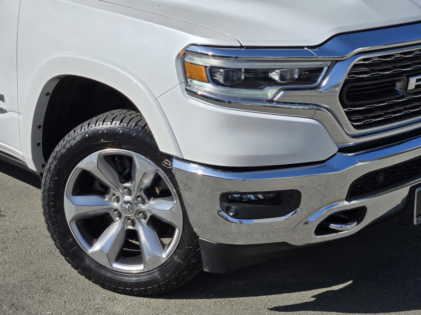 Used 2021 RAM 1500 Limited w/ Trailer Tow Group image 9