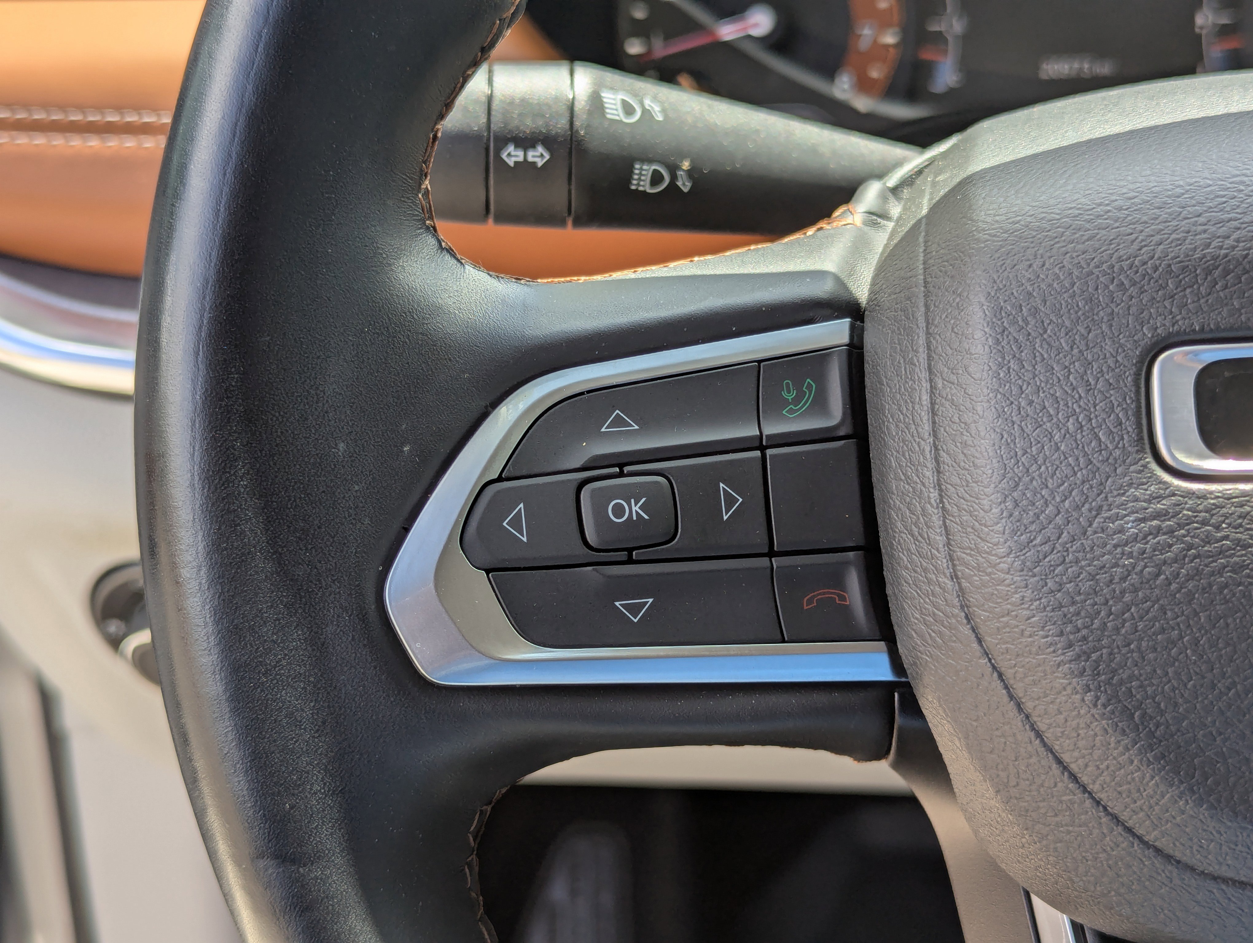 Used 2022 Jeep Compass Limited w/ Sun and Sound Group image 30