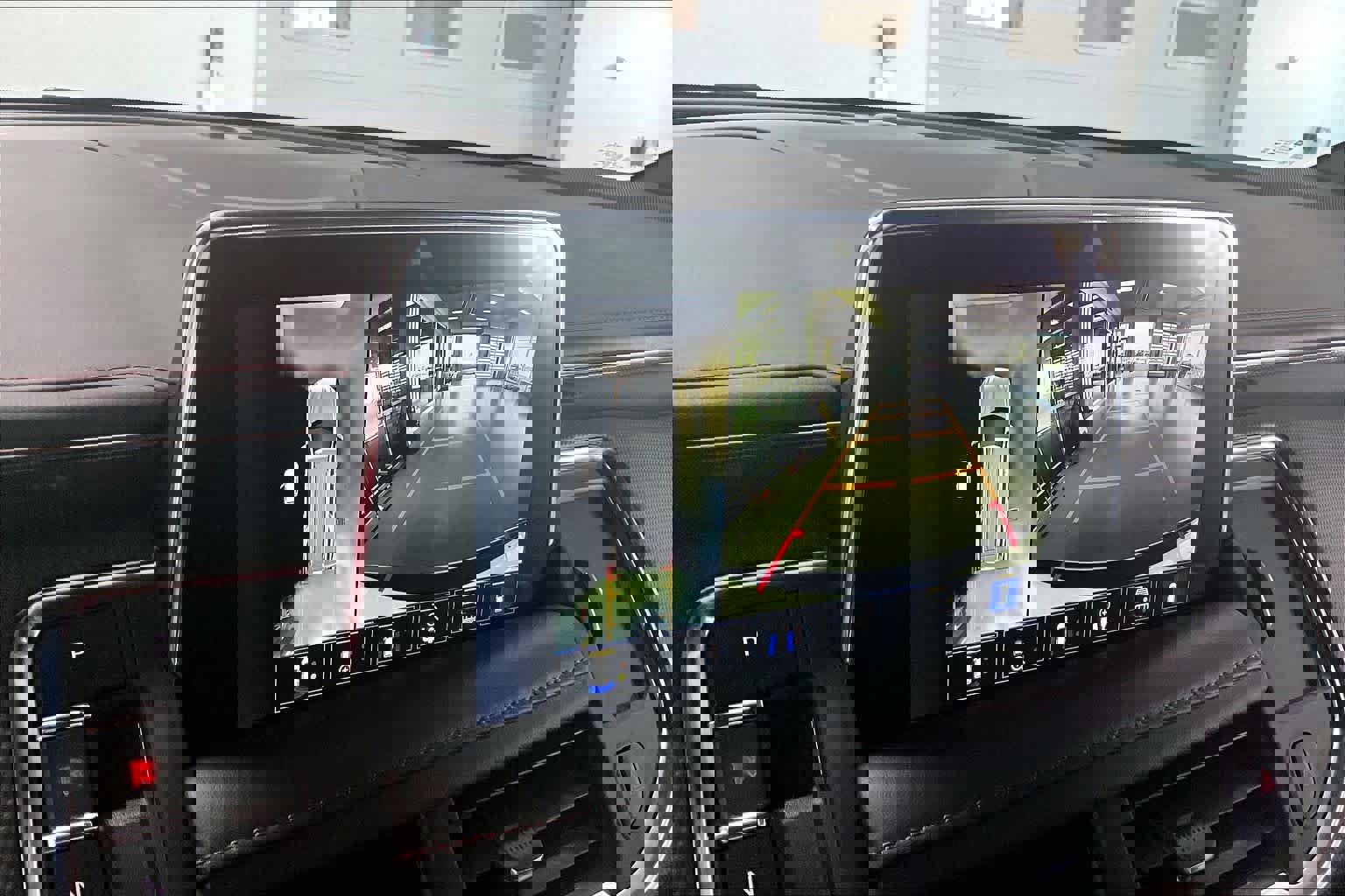 Used 2023 Chevrolet Tahoe RST w/ Luxury Package image 24