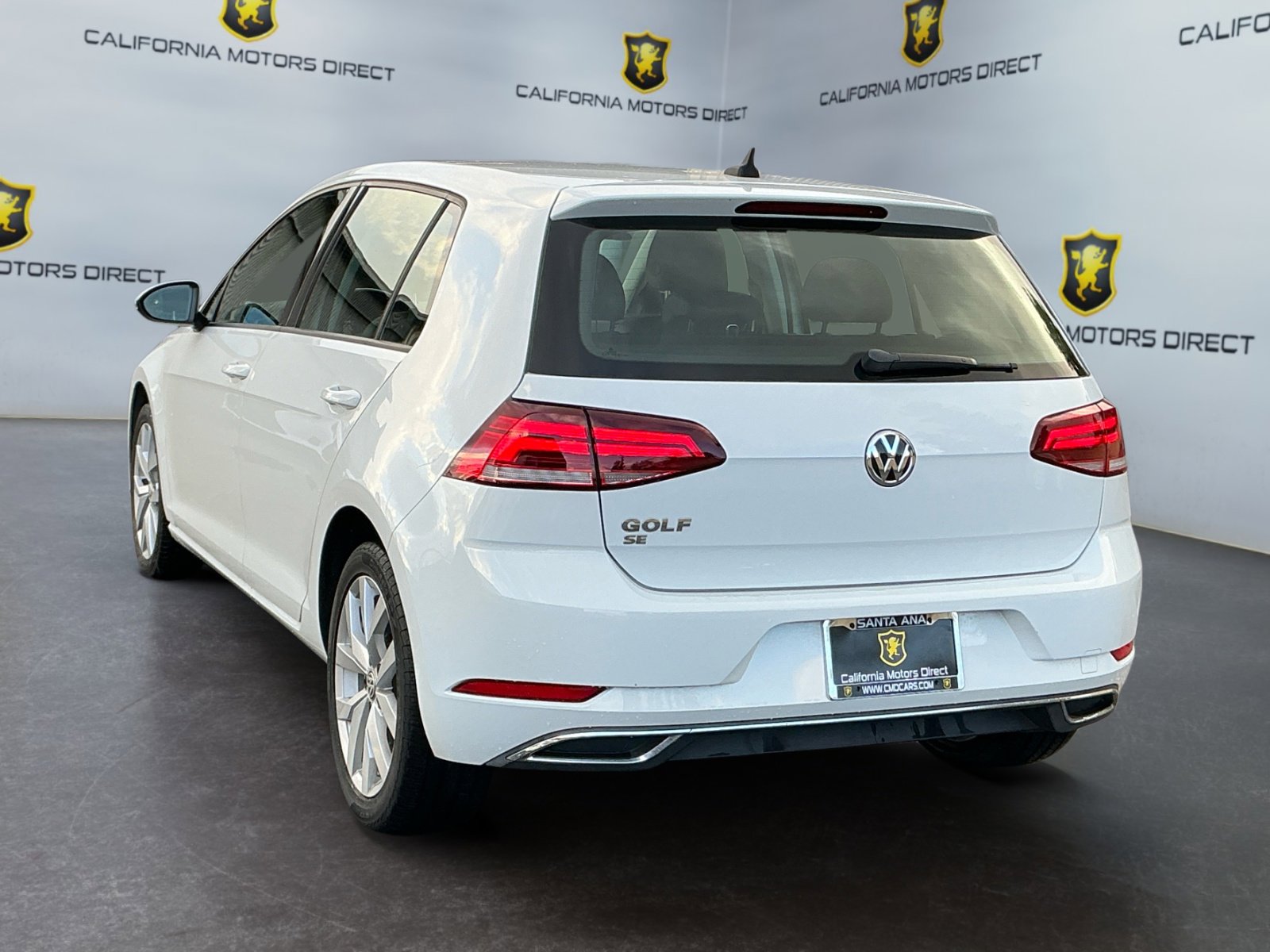 Used 2019 Volkswagen Golf SE w/ Driver Assistance Package image 7