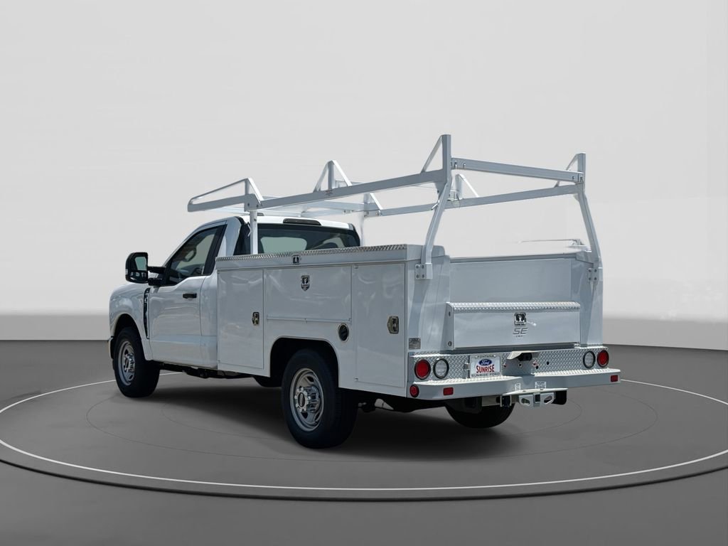 New 2025 Ford F350 XL w/ XL Chrome Package image 2