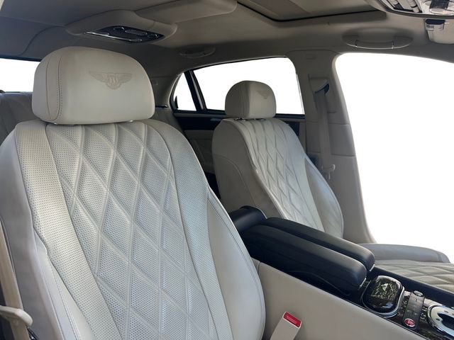 Used 2014 Bentley Flying Spur W12 image 27