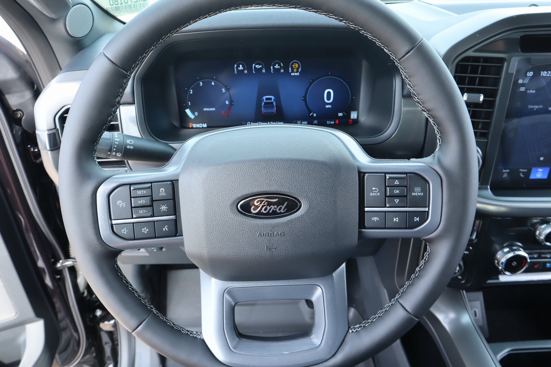 New 2025 Ford F150 Lariat w/ FX4 Off-Road Package image 3