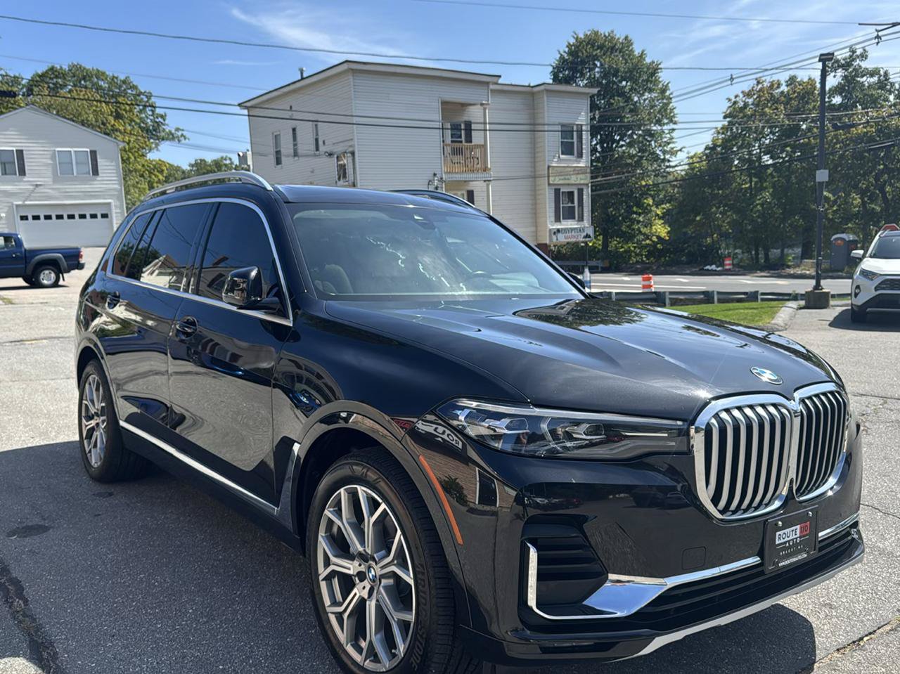 Used 2021 BMW X7 xDrive40i w/ Luxury Seating Package AWD/4WD image 5