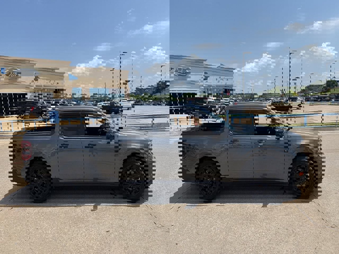 Used 2025 Ford Maverick XLT w/ Black Appearance Package image 18