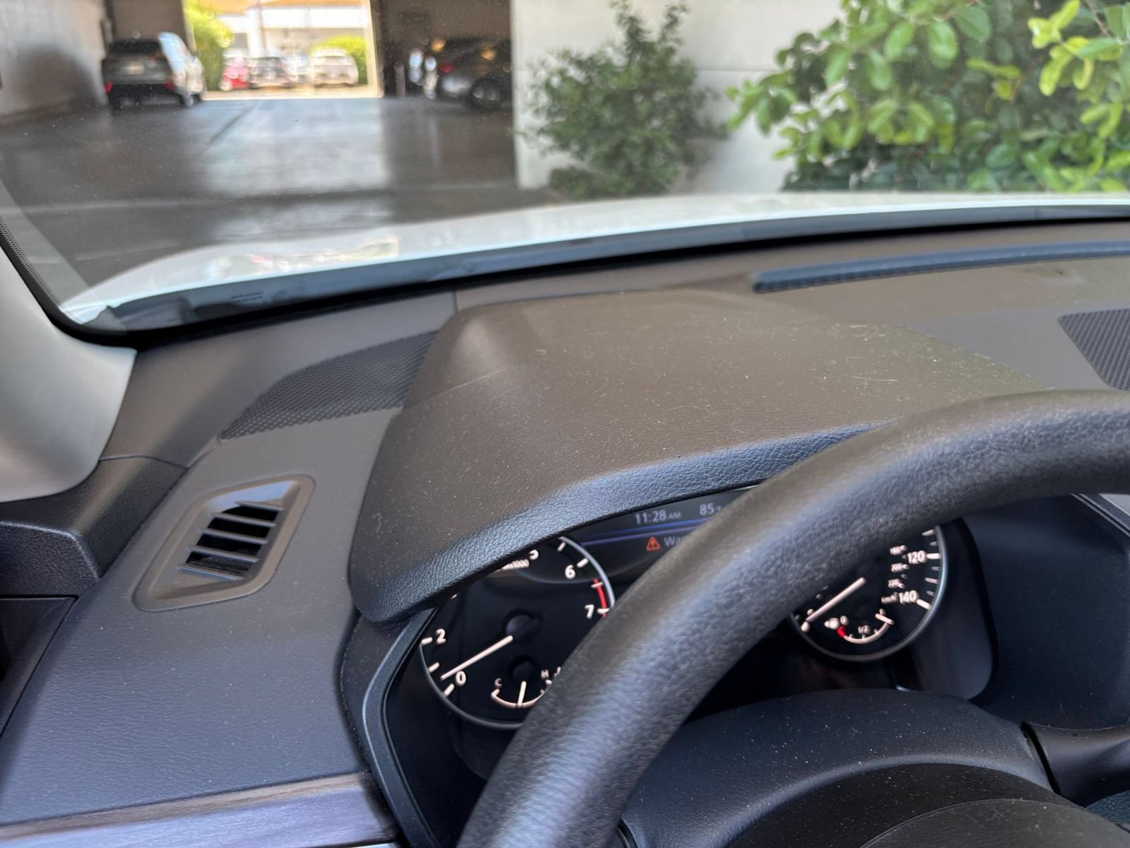 Used 2025 Nissan Altima 2.5 SV FWD image 35