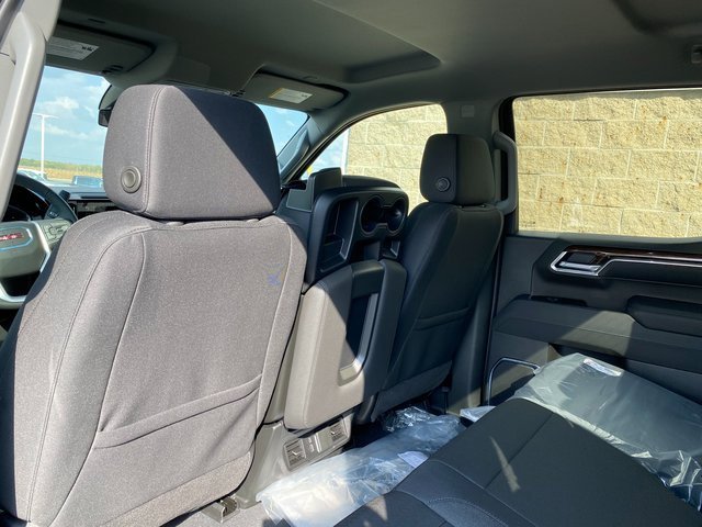 New 2026 GMC Sierra 1500 Elevation image 11