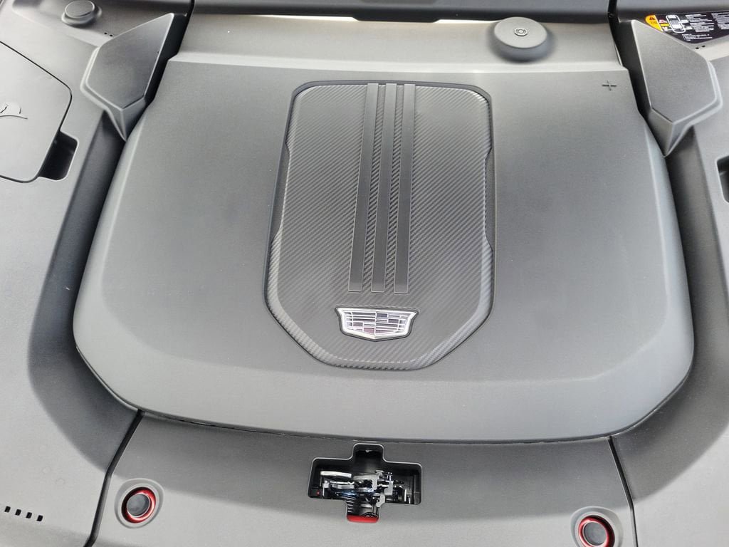 New 2026 Cadillac Lyriq V AWD/4WD image 24