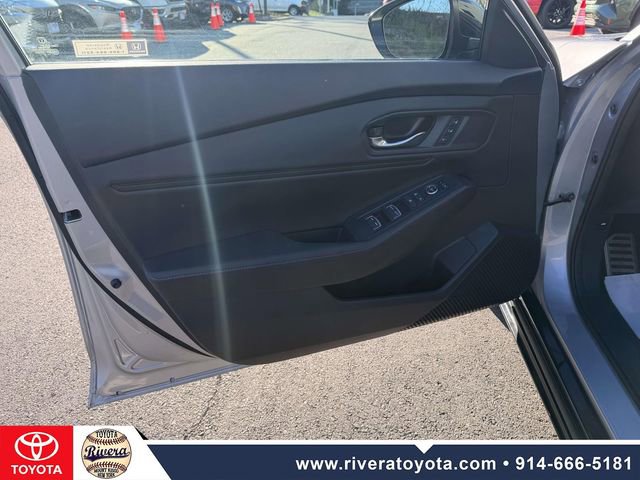 Used 2023 Honda Accord Sport image 12